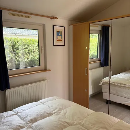 شقة Tiny House I Houten Op De Veluwe إبّ